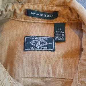G h bass hard service button up